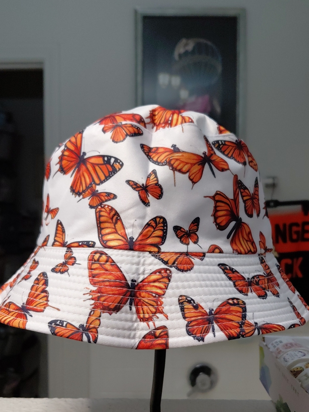 Monarch Butterfly Unisex Bucket Hat Reversible 22"/23" - Picture 4 of 5